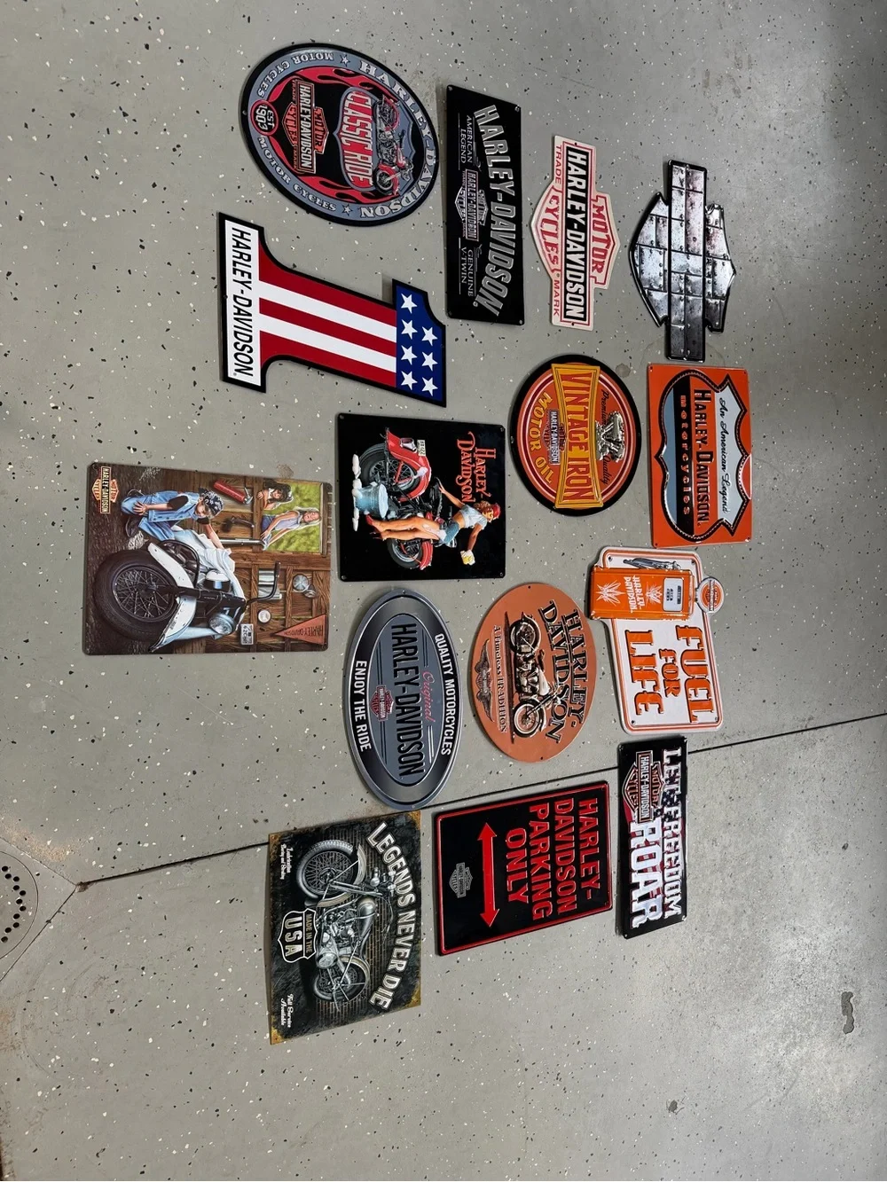 Harley-Davidson Metal Wall Sign Lot in Black, Orange, Red, White, Blue